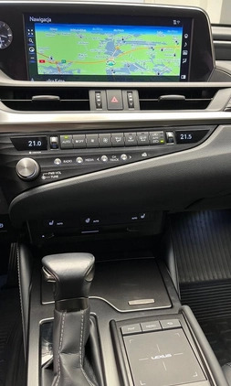 Lexus ES cena 182900 przebieg: 59042, rok produkcji 2021 z Bolesławiec małe 211